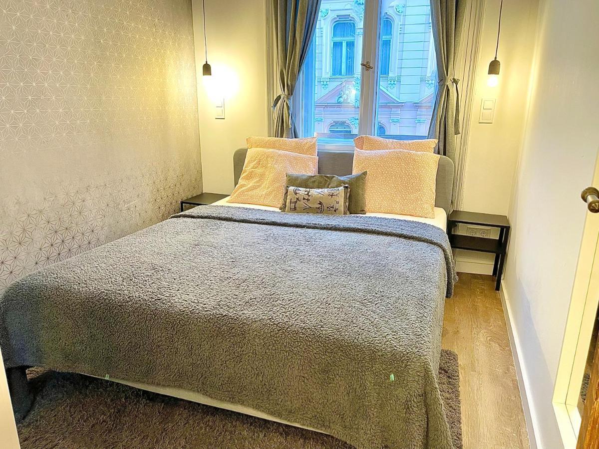 Dream Romance Residency - Finnish Sauna Budapest Extérieur photo